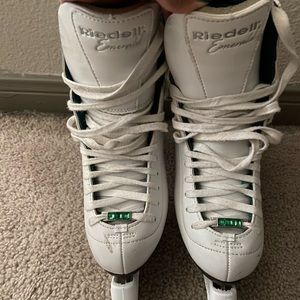 Riedell emerald skates size 4